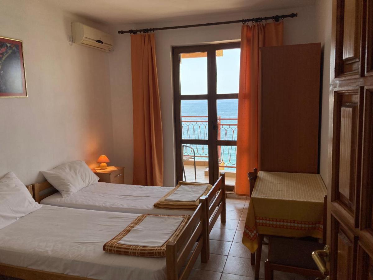 Monterama Apartments Sutomore Luaran gambar