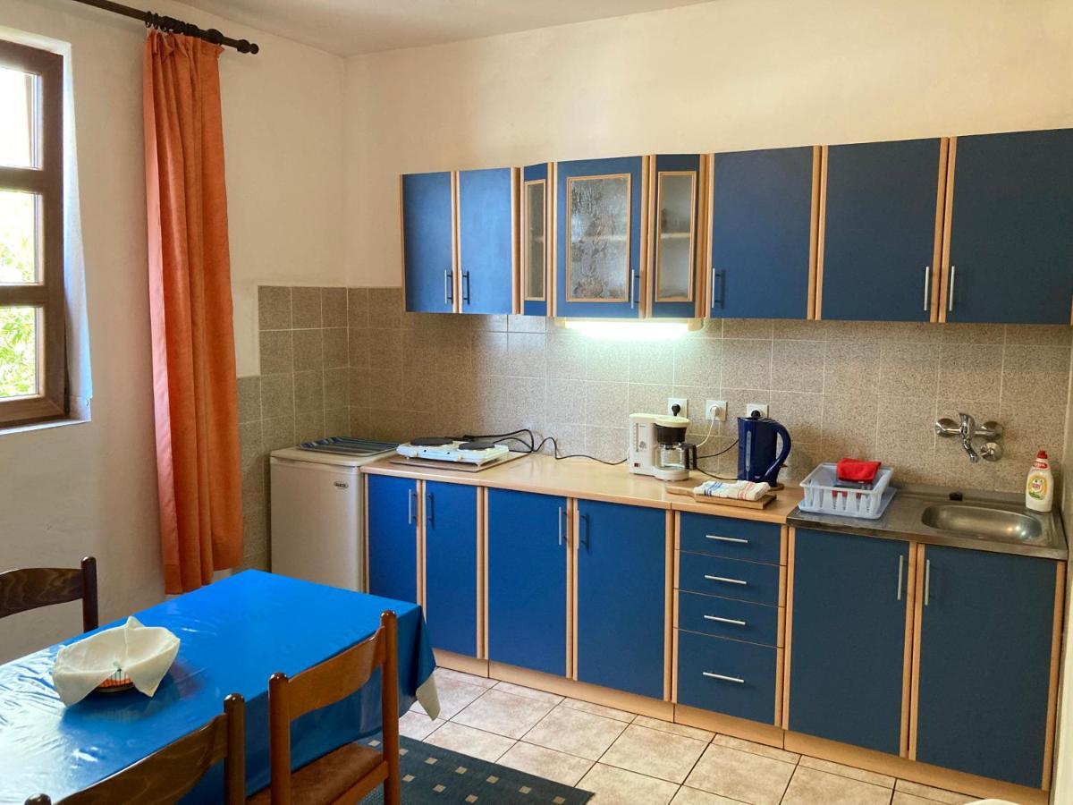 Monterama Apartments Sutomore Luaran gambar